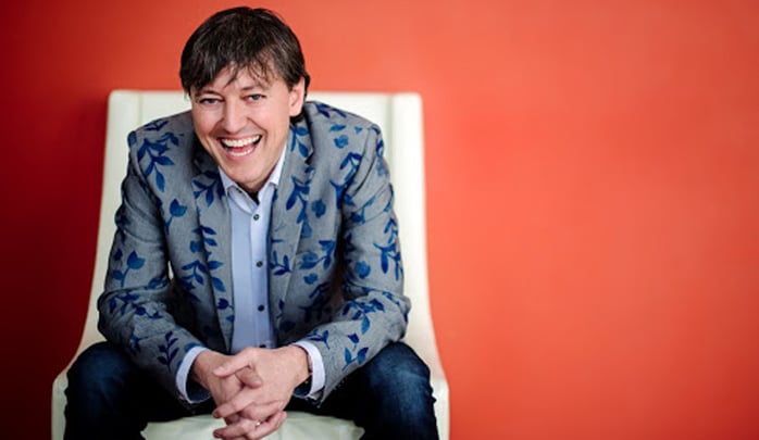 Joey Coleman's Never Lose a Customer Again Hit the Wall Street Journal Bestseller List and Transformed His Career