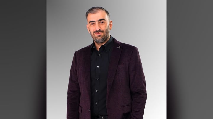 Mario Simonyan Has Distributed 10,000 Copies of His Scribe Book Without Running a Single Ad — and Is Now Planning His Second