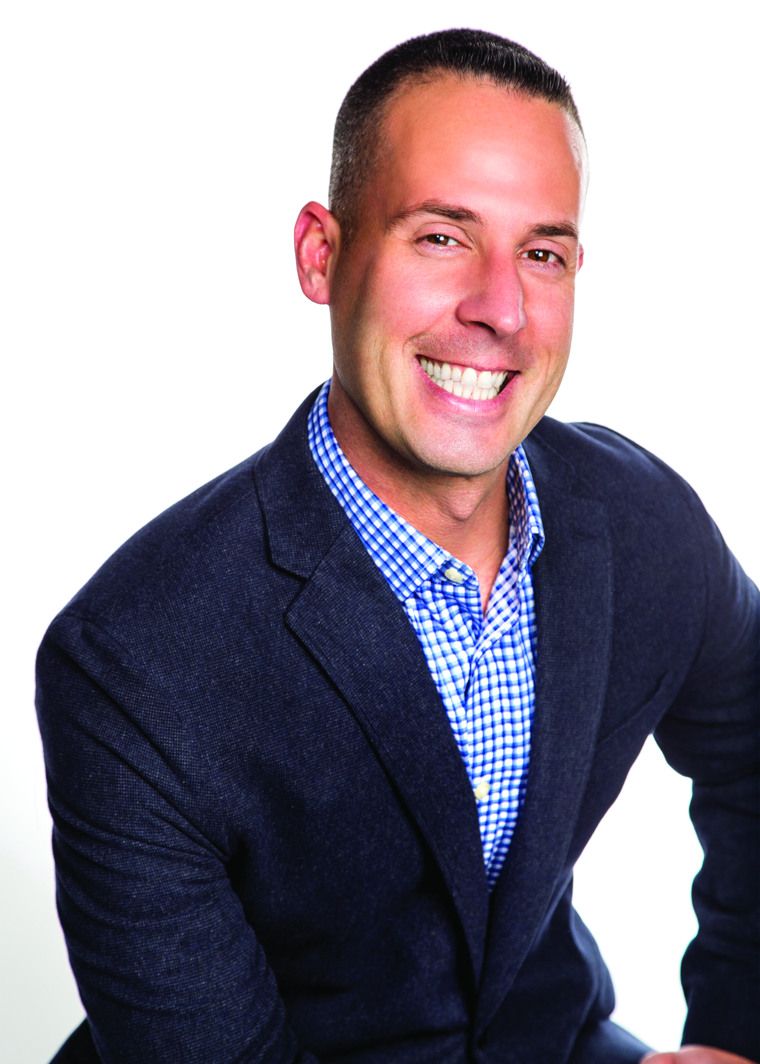 Thom Bond headshot