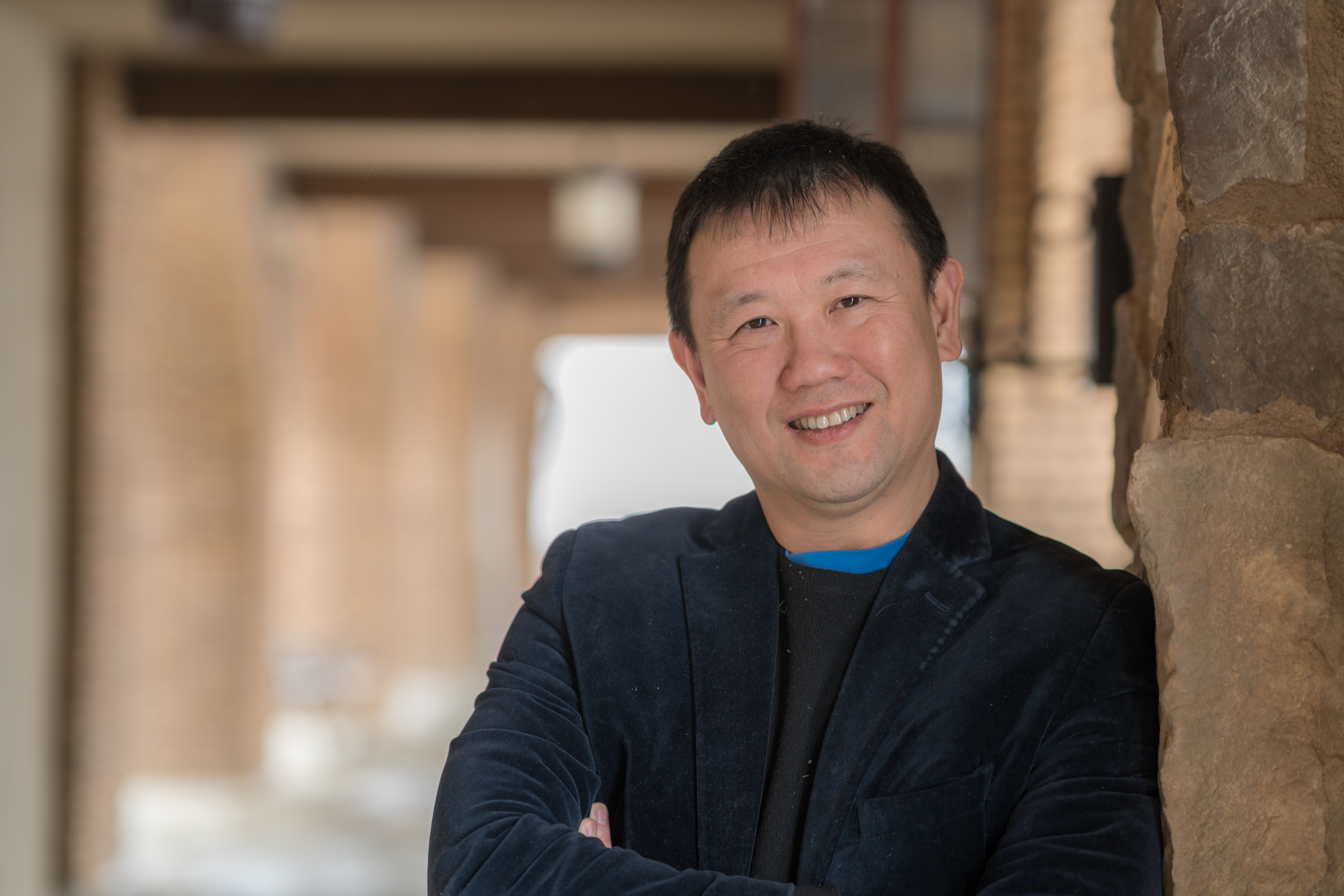 Michael Zhuang headshot
