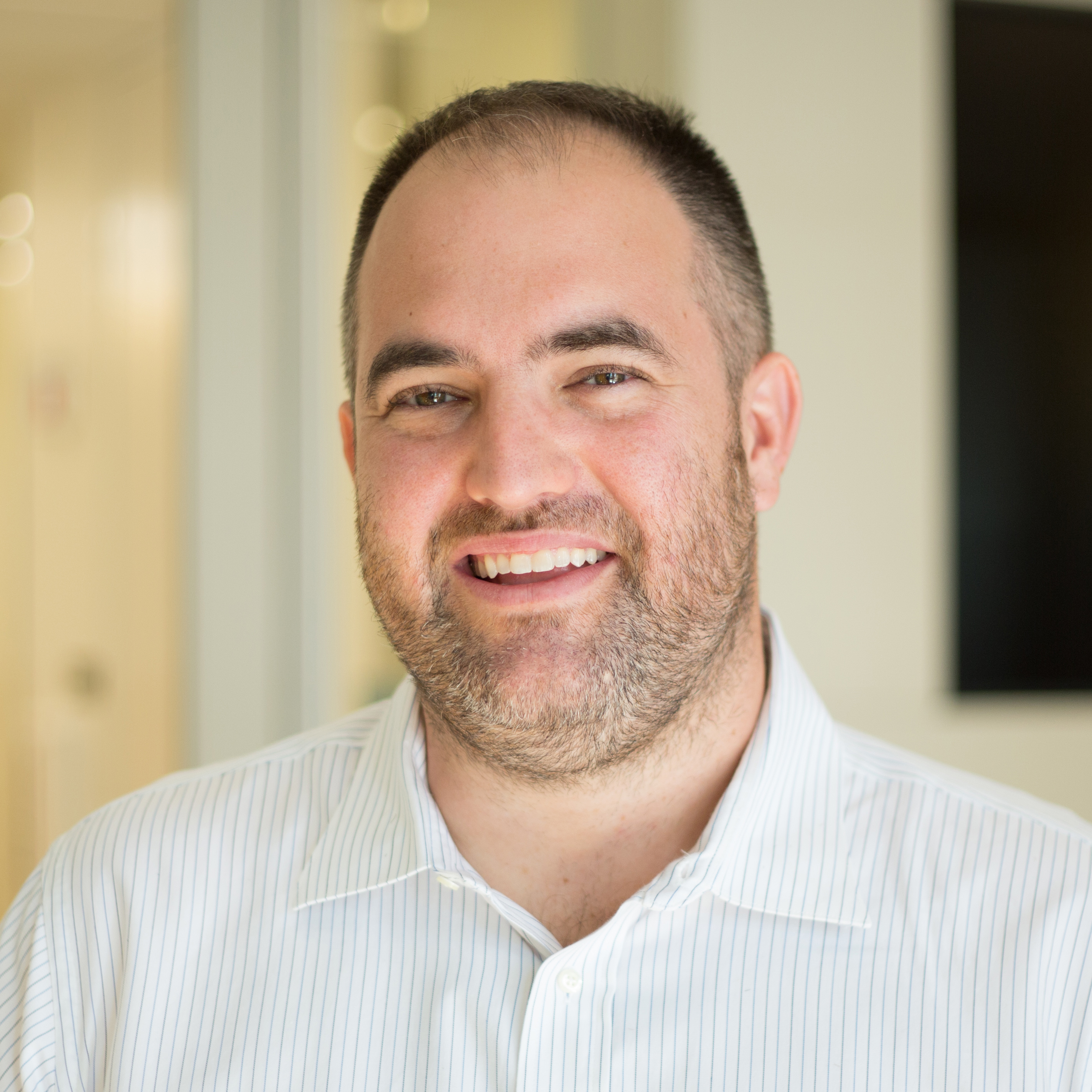 Stephen Gillett headshot
