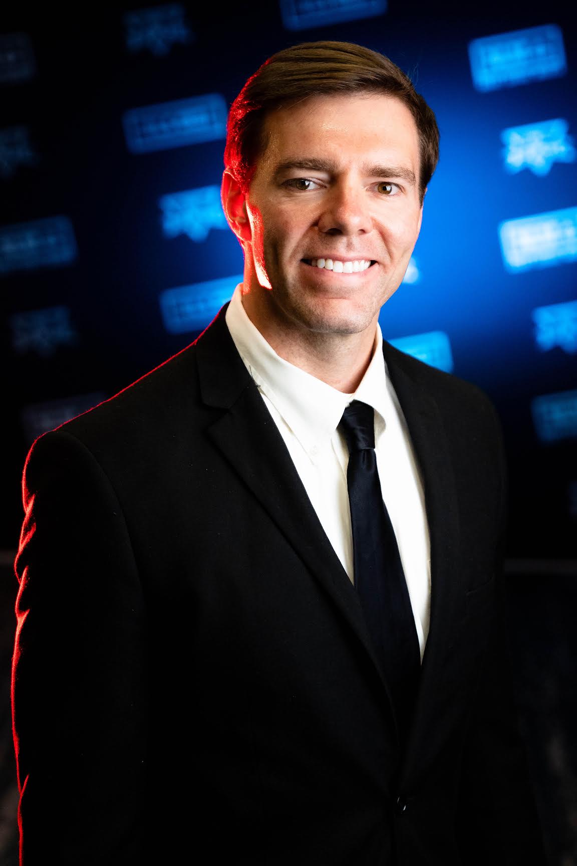 Candler Cook headshot